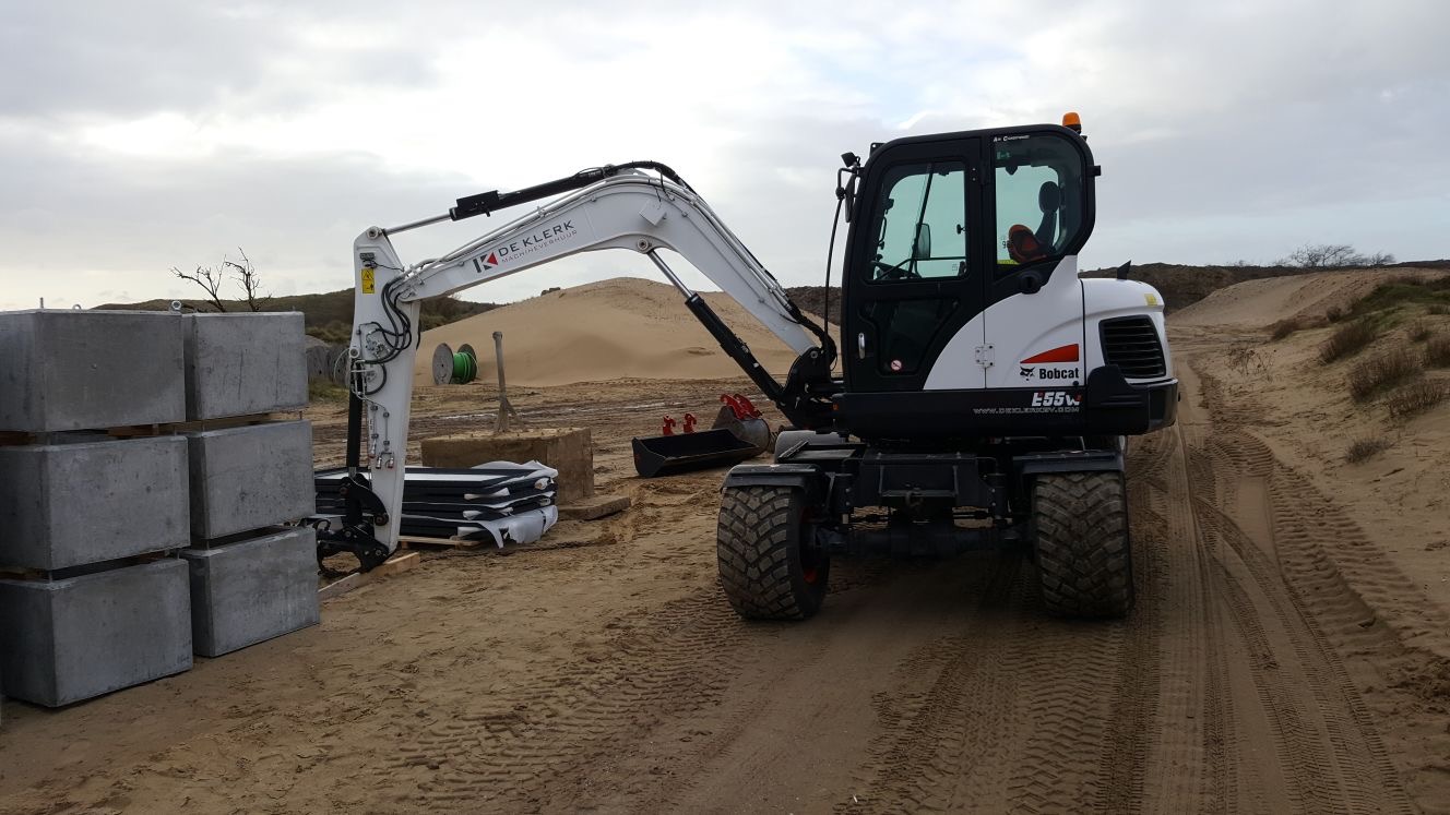 Bobcat E55W